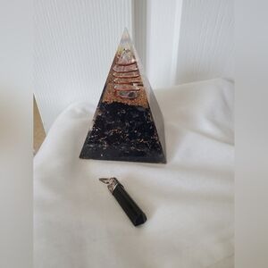 Crystal Pyramid Bundle